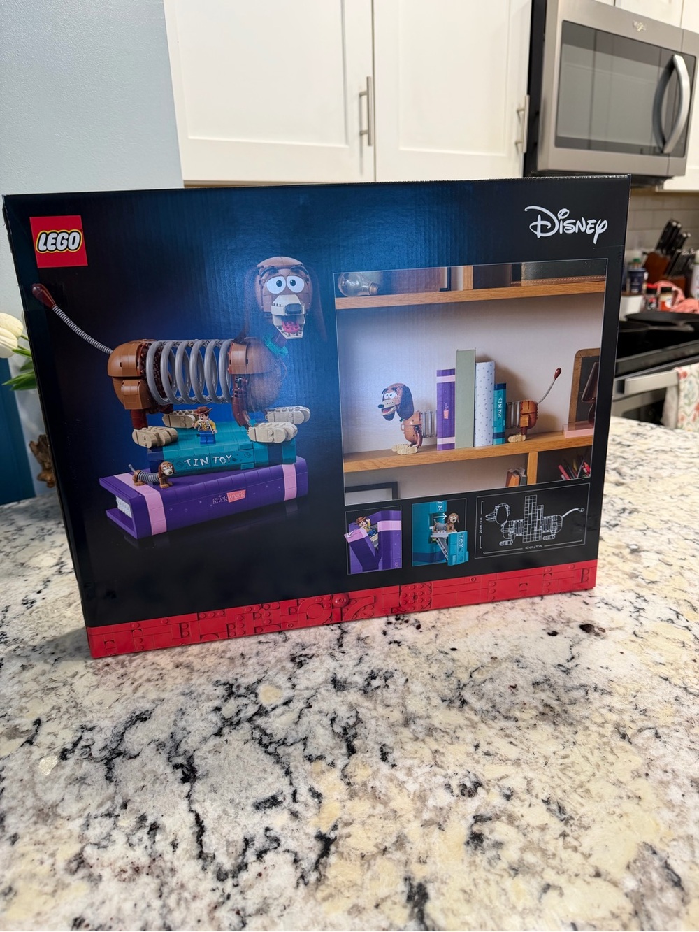 Disney LEGO Slinky Dog Bookend - Brown & Purple